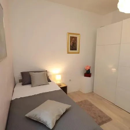 Comfort & Bright 3 Bedroom 公寓